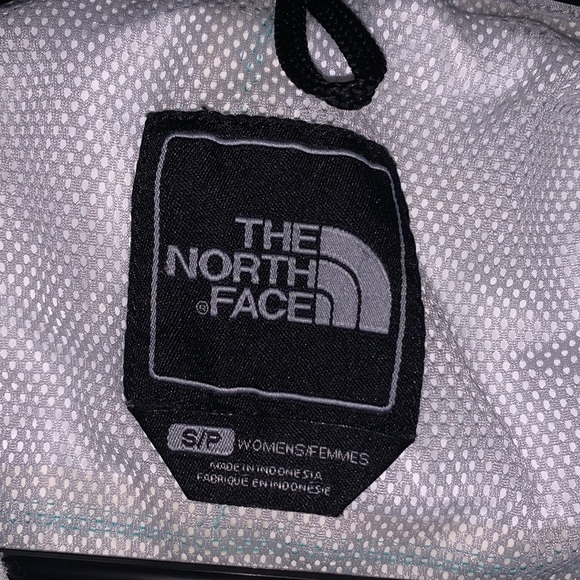 The North Face HyVent Rain Jacket Size Small - Picture 5 of 8